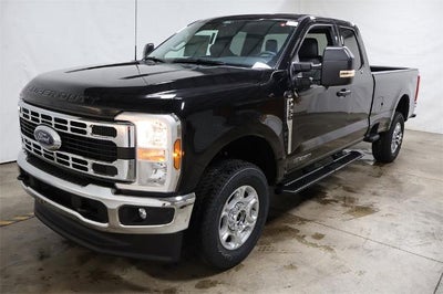 2026 Ford Super Duty F-350 SRW XLT