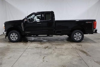 2026 Ford Super Duty F-350 SRW XLT