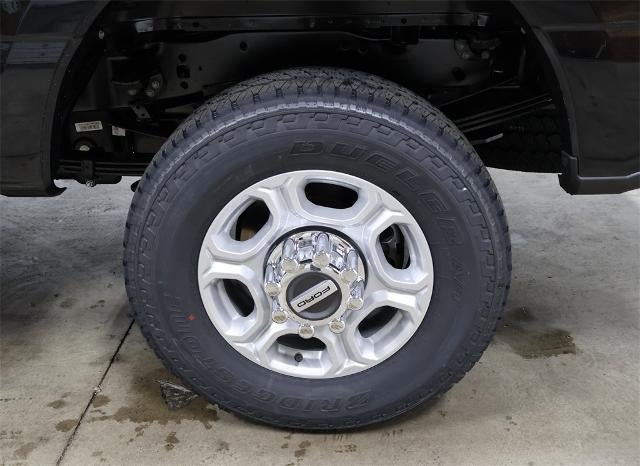 2026 Ford Super Duty F-350 SRW XLT