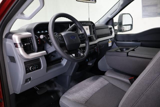 2027 Ford Super Duty F-250 SRW XLT