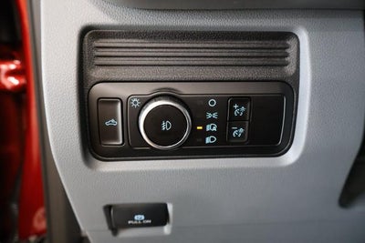 2027 Ford Super Duty F-250 SRW XLT