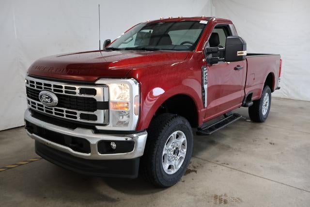 2027 Ford Super Duty F-250 SRW XLT