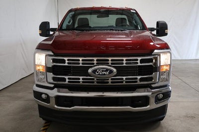 2027 Ford Super Duty F-250 SRW XLT