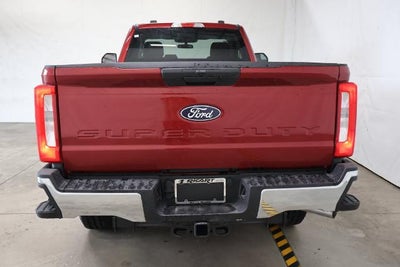 2027 Ford Super Duty F-250 SRW XLT