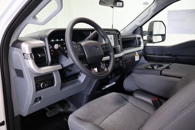 2027 Ford Super Duty F-250 SRW XL