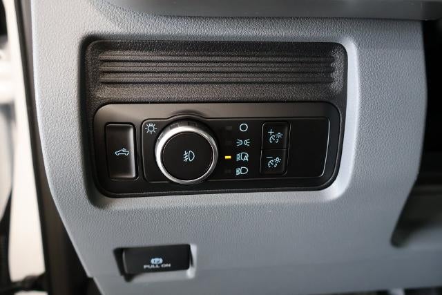 2027 Ford Super Duty F-250 SRW XL