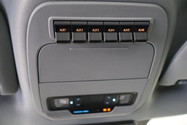 2027 Ford Super Duty F-250 SRW XL