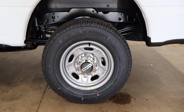 2027 Ford Super Duty F-250 SRW XL