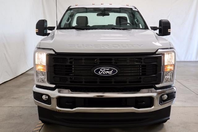 2027 Ford Super Duty F-250 SRW XL