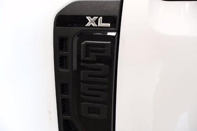 2027 Ford Super Duty F-250 SRW XL