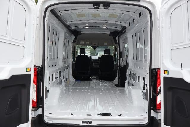 2026 Ford Transit Cargo Van Base