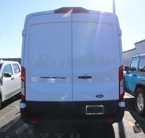 2026 Ford Transit Cargo Van Base