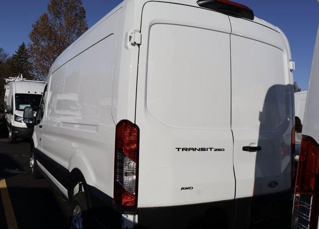 2026 Ford Transit Cargo Van Base