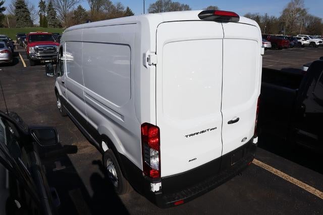 2026 Ford Transit Cargo Van Base