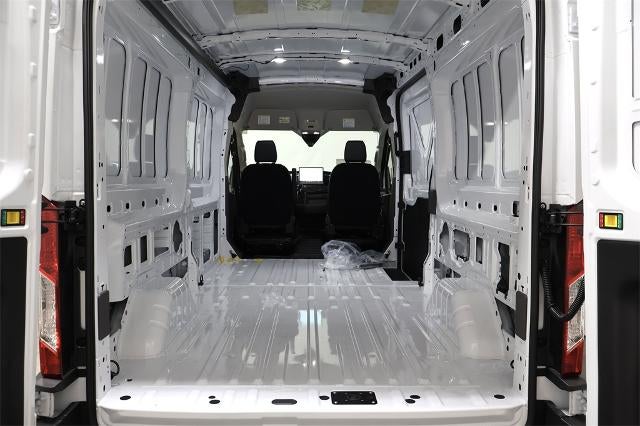 2025 Ford Transit Cargo Van Base