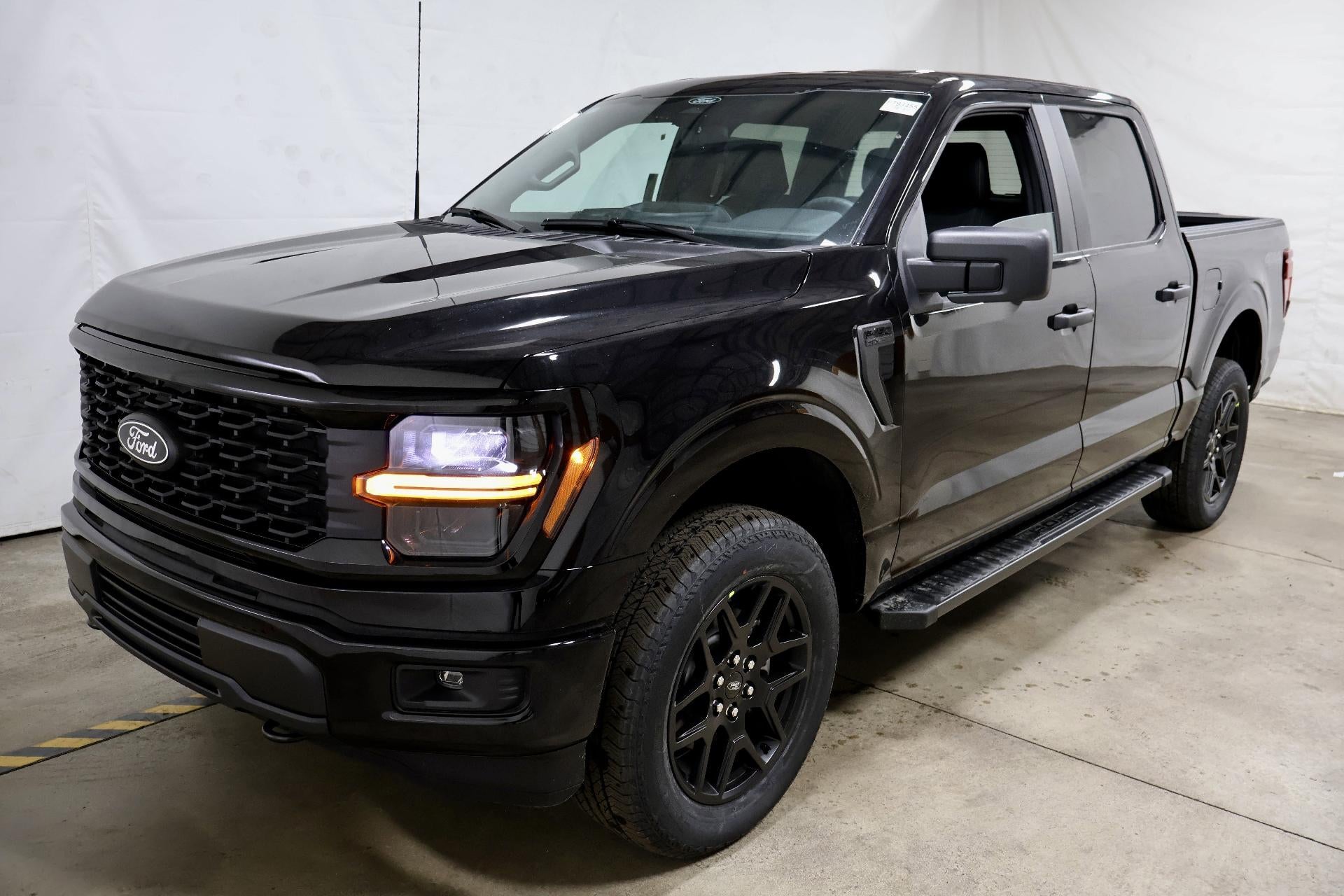 2025 Ford F-150 STX Demo