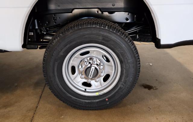 2027 Ford Super Duty F-250 SRW XL