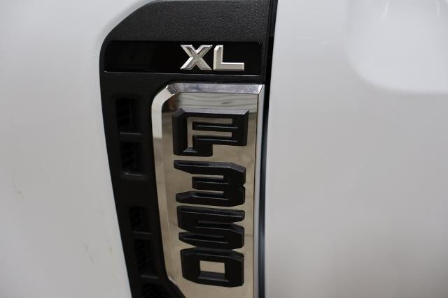 2026 Ford Super Duty F-350 SRW F-350® XL