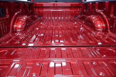 2027 Ford Super Duty F-350 SRW XLT