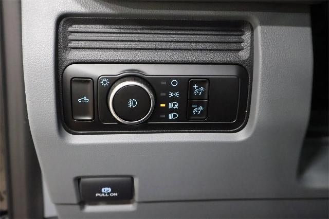 2025 Ford Super Duty F-350 SRW XL