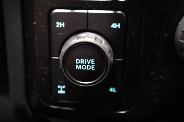 2025 Ford Super Duty F-350 SRW XLT