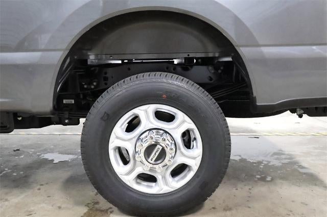 2025 Ford Super Duty F-350 SRW XLT