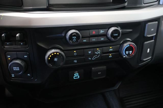 2027 Ford Super Duty F-350 SRW XL