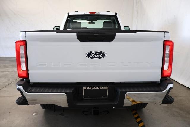 2027 Ford Super Duty F-350 SRW XL