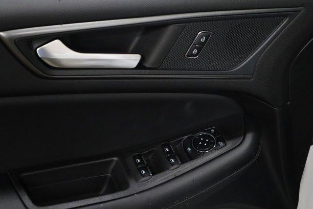 2024 Ford Edge SE Demo