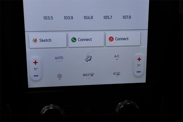 2024 Ford Edge SE Demo