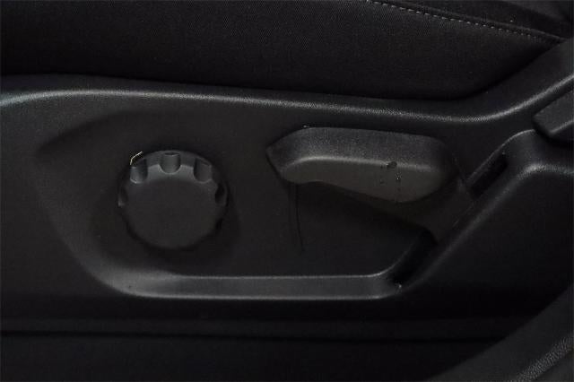 2024 Ford Edge SE Demo