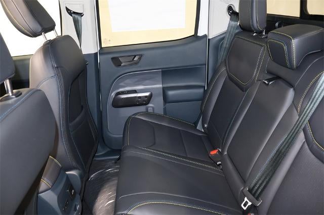 2025 Ford Maverick Lobo High