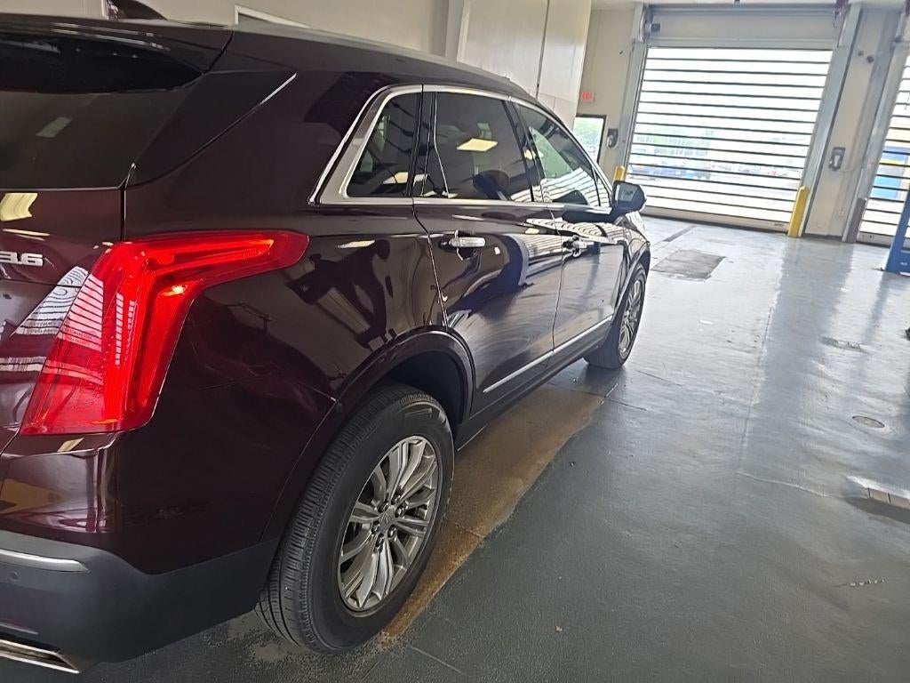 2017 Cadillac XT5 Luxury AWD