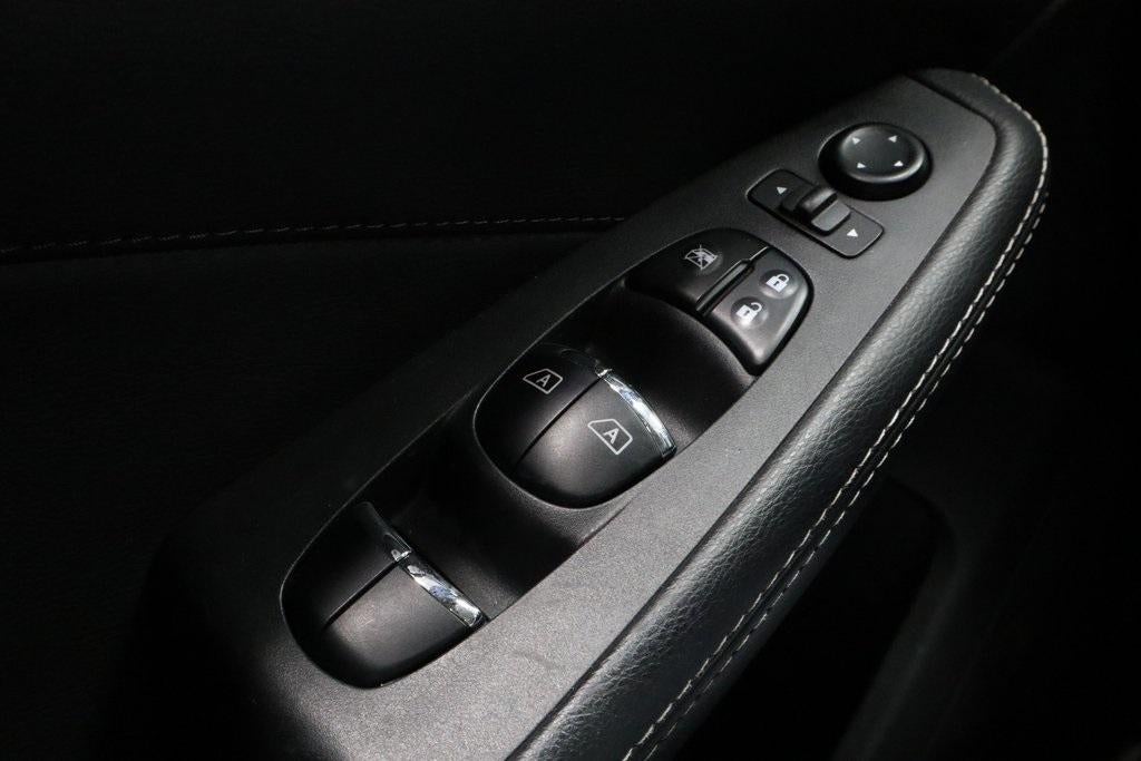 2017 Nissan Maxima SL