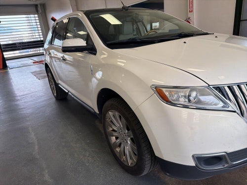 2012 Lincoln MKX Base