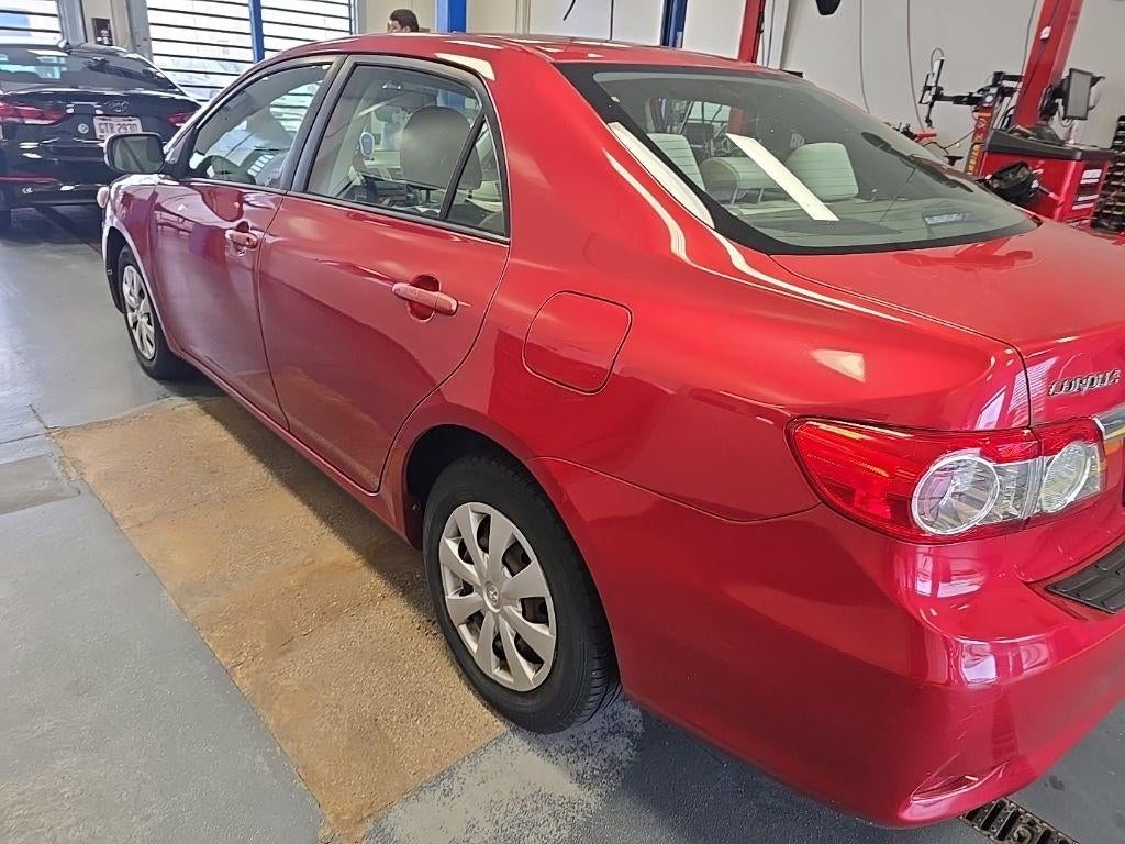 2011 Toyota Corolla LE