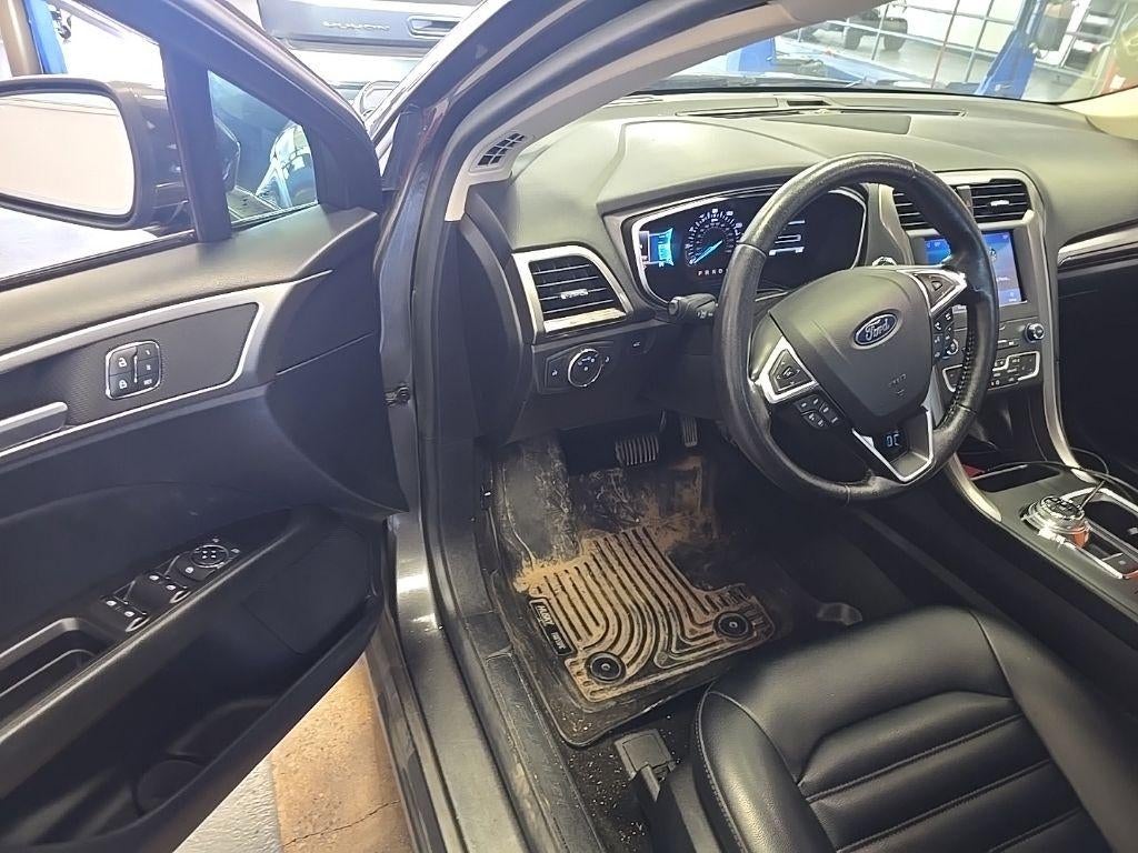2020 Ford Fusion SEL