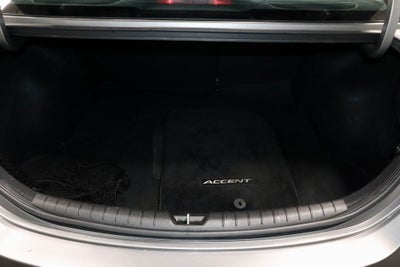2022 Hyundai ACCENT SE