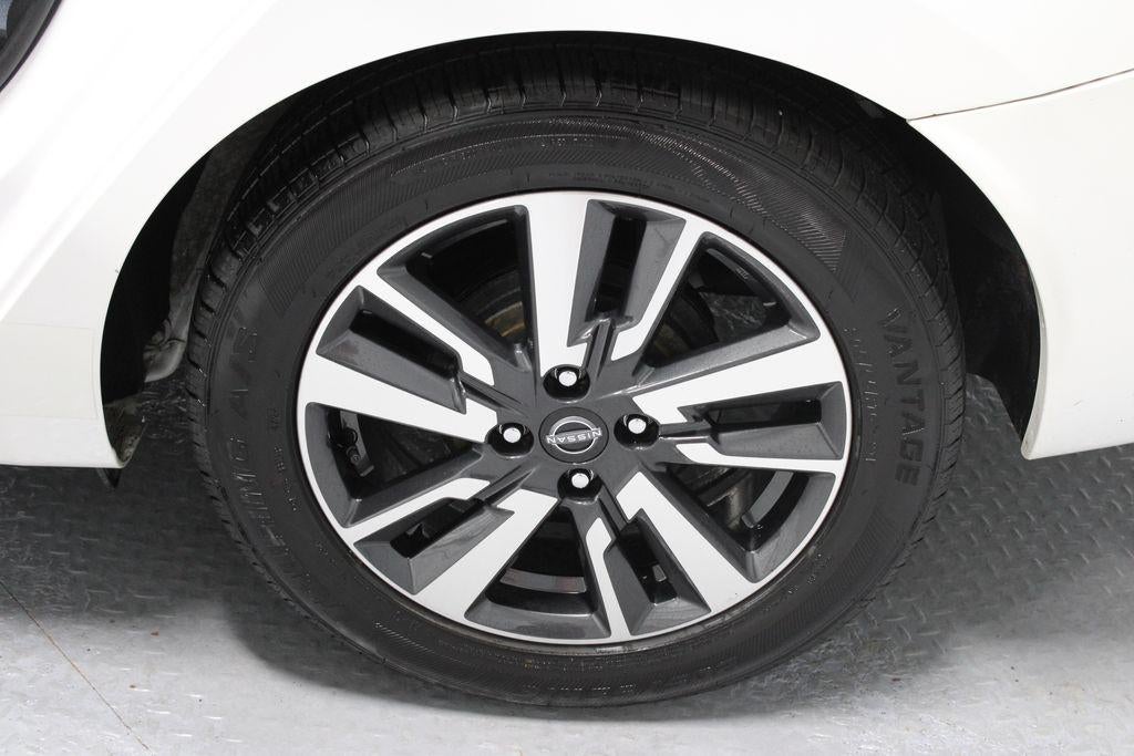 2024 Nissan Versa SV