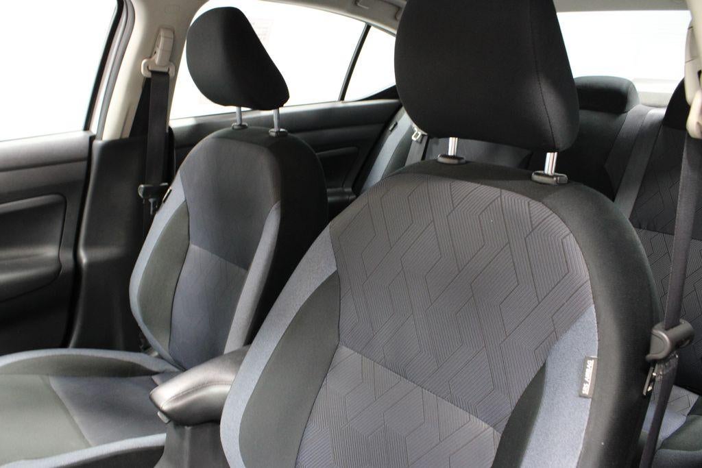 2024 Nissan Versa SV