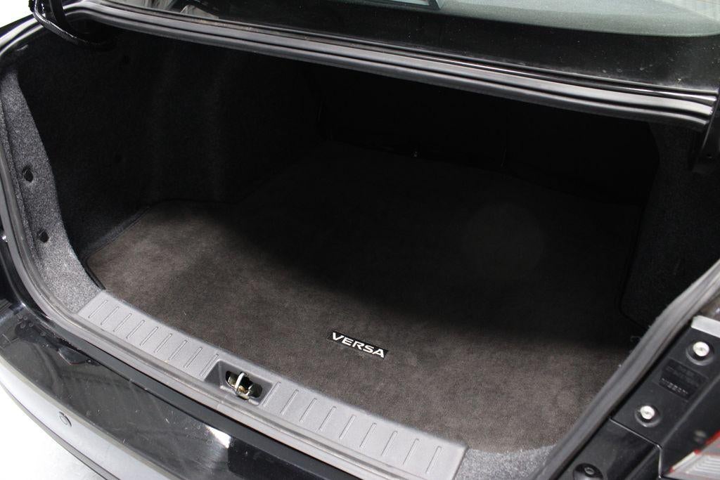 2024 Nissan Versa SV