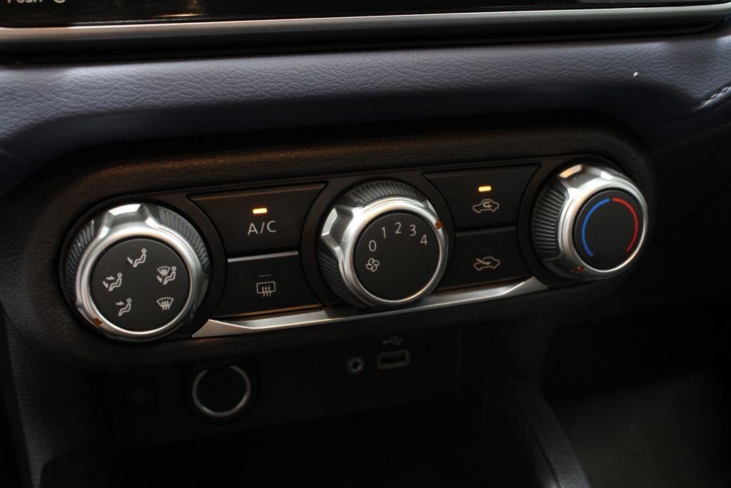 2024 Nissan Versa SV