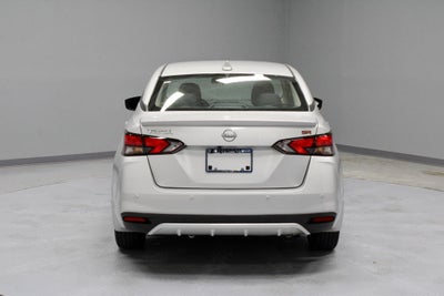 2023 Nissan Versa SR