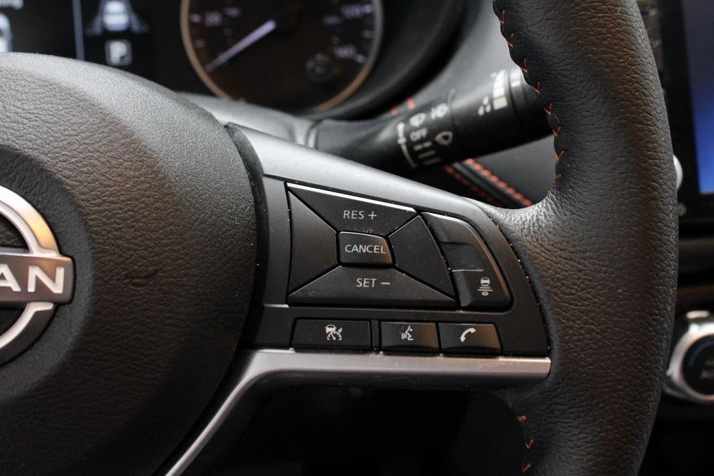 2023 Nissan Versa SR