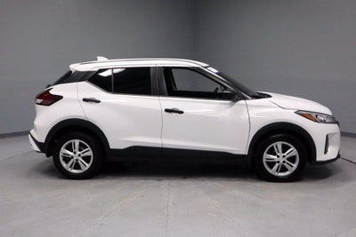 2024 Nissan Kicks S