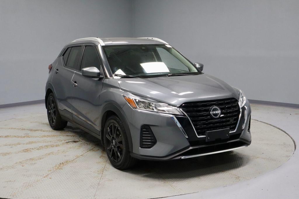 2022 Nissan Kicks SV