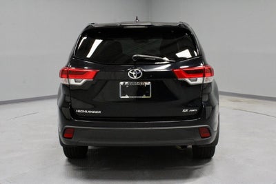 2018 Toyota Highlander SE