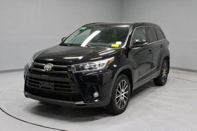 2018 Toyota Highlander SE
