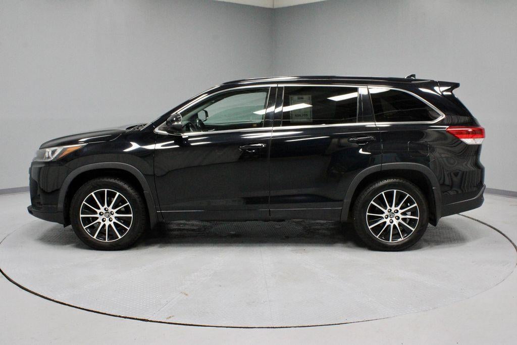 2018 Toyota Highlander SE