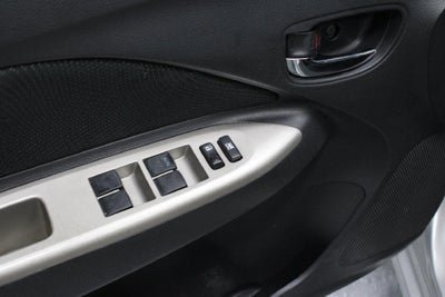 2010 Toyota Yaris Base